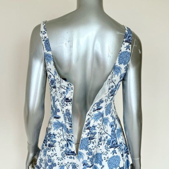 NEW!!! Calypso St.Barth women dress size M Retail 360$ - Picture 5 of 10